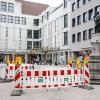 Bauarbeiten laufen am Martin-Luther-Platz in Augsburg. 