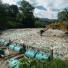 Die Organisation The Ocean Cleanup holt Müll aus dem Fluss Las Vacas in Guatemala.