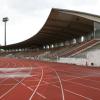 Das Augsburger Rosenaustadion hat seine besten Zeiten hinter sich. Überall nagt der Zahn der Zeit.