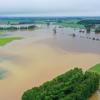 Die anhaltenden Regenfälle sorgen im Landkreis Aichach-Friedberg für Überschwemmungen. Feuerwehren sind im Dauereinsatz.