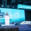 Große Bühne in Türkis: Friedrich Merz beim CDU-Bundesparteitag.