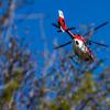 Auf der A8 kommt es in Fahrtrichtung München am Donnerstagmittag zu einem Auffahrunfall, ein Hubschrauber ist im Einsatz.