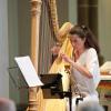 Ein Harfenkonzert mit Silke Aichhorn und einem mit ihr künstlerisch verbundenen jungen Ensemble von Streichmusikerinnen gab es in Bopfingen. 