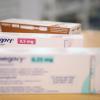 "Abnehmspritze" Wegovy Die Spritze Wegovy des Pharmakonzerns Novo Nordisk ist für die Behandlung von Adipositas, also starkem Übergewicht, zugelassen.
