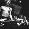 Die britische Punkrockband Sex Pistols bei ihrem Debut in New York im Jahr 1978. Sid Vicious am Bass (links), Drummer Paul Cook, Sänger Johnny Rotten (sitzend) und Leadgitarrist Steve Jones.