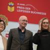 Die Preisträger der diesjährigen Buchmesse: Barbi Marković (r.),  Tom Holert und Ki-Hyang Lee in Leipzig.