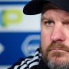 Steffen Baumgart nimmt an einer Pressekonferenz zu seiner Vorstellung als Cheftrainer des Hamburger SV teil.