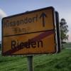 Die Staatsstraße zwischen Rieden und Kissendorf soll ausgebaut werden. Im Bau- und Umweltausschuss Ichenhausen wurden jetzt die Pläne vorgestellt.