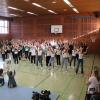 Mit einem Flashmob mit allen rund 150 Tänzerinnen endete die Veranstaltung in Prittriching. 