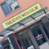 Das Theater Neu-Ulm feiert sein 30-jähriges Bestehen, und zwar mit der Jubiläumsshow "Wiederseh'n macht Freude" am 5. Juni.