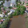 Der hohe Wasserstand der Roth führte am ersten Juniwochenende an vielen Orten im Kreis Neu-Ulm zu Überschwemmungen. Dieses Bild ist in Pfaffenhofen entstanden.