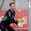 Bayern-Torwart Manuel Neuer freut sich auf das Spiel gegen Real Madrid.