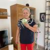 Gewinnerin Irmgard Stengelin Irmgard Stengelin (75) aus Neuburg hat 1000 Euro beim Dialekträtsel gewonnen. Der überraschende Gewinn fließt in Urlaub oder an die Enkel.