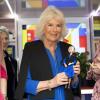 Original und Fälschung: Queen Camilla mit ihrer Barbie.