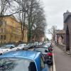 
Einblick in die Mundingstraße: Schon in den Morgenstunden ist das Antonsviertel fast komplett zugeparkt.