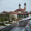 Ein Anfang: Beim Kloster Roggenburg läuft sei Kurzem eine Fotovoltaikanlage, Bürgergenossenschaften sehen im Kreis Neu-Ulm und Ulm aber weit mehr Potenzial für erneuerbare Energie. 