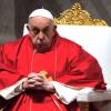 Papst Franziskus leitet die Passionsliturgie am Karfreitag im Petersdom.