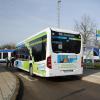 Am Aichacher Bahnhof wurden die neuen E-Busse der Firma Egenberger vorgestellt, die im Augsburger Verkehrsverbund (AVV) fahren.