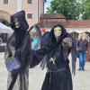 Das Kloster Wiblingen bildet die passende Kulisse für das Mittelalter-Spektakel mit Markt, Musik und Vorführungen. Die Veranstaltung dauert noch bis Sonntag, 12. Mai.