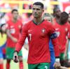 Portugals Cristiano Ronaldo führte seine Mannschaft erneut als Kapitän auf den Platz.