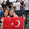 Die Eindrücke aus Augsburg: So feierten die türkischen Fans das 3:1 gegen Georgien.