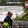 Der Wasserstand der Rhone hat sich nach den heftigen Unwettern vom Vortag verringert.