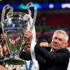 Trainer Carlo Ancelotti hat mit Real Madrid die Champions League gewonnen.