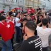 Die Eindrücke aus Augsburg: So feierten die türkischen Fans das 3:1 gegen Georgien.