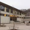 Auf dem Pausenhof der Schule in Harburg gab es am Wochenende eine Unfallflucht.