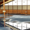 Viele Vereine stehen vor großen finanziellen Problemen. Erst vor wenigen Jahren wurde in der Tennishalle des TSV Burgau ein neuer Bodenbelag verlegt. Wegen der Überschwemmung braucht es jetzt für mindestens 60.000 Euro einen neuen Teppich.