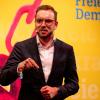 Zyon Braun (FDP), Landesvorsitzender in Brandenburg, spricht bei einer Veranstaltung.