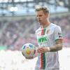 Arne Maier spielt seit Sommer 2021 für den FC Augsburg. 