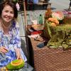 Thongsuk Janto schnitzte aus verschiedenem Obst und Gemüse wahre Kunstwerke.