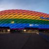 In diesem Jahr leuchtet die Arena während der EM in Regenbogenfarben - aber nicht bei einem Spiel.