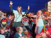 Bei der Fußball-EM 2024 lockte ein Public Viewing im Toni Park viele Fans an. Zu dieser Weltmeisterschaft gibt es in Augsburg kein so vergleichbar großes öffentliches Fußball-Event. Das mag sicherlich an den Anstoßzeiten liegen.