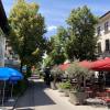 Blick von der Bahnhofstraße zum Luitpold-Leusser-Platz vor dem Kurhaus. Der Bereich soll neu gestaltet werden - vielleicht sogar noch mehr. 