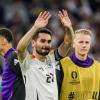 Ilkay Gündogan (M) war beim 5:1-Auftaktsieg der DFB-Elf gegen Schottland schwer gefoult worden.