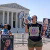 Abtreibungsgegner demonstrieren vor dem Supreme Court in Washington.