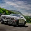 Erstmals bietet BMW in der 5er-Baureihe einen V8-Motor an - und präsentiert den neuen M5, der als Plug-in-Hybrid mit elektrischer Unterstützung und Pufferbatterie ausgestattet ist.