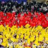 Deutschlands Fans tauchen das Stadion in schwarz-rot-gold.