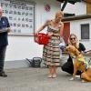 Im Rahmen des Sommerfestes im Landsberger Tierheim wird der Besucherhund des Tages in den Kategorien Klein, Mittel und Groß von Oberbürgermeisterin Doris Baumgartl ausgezeichnet. Hier ein paar Bilder der Prämierung.