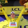 Tadej Pogacar hat bei der Tour de France das Gelbe Trikot übernommen.