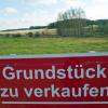 Die Preise für unbebaute Grundstücke, aber auch für Ackerland und Gewerbeflächen sind im Landkreis Neuburg-Schrobenhausen abermals angestiegen. 