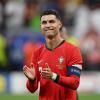 Portugals Cristiano Ronaldo feiert den Sieg gegen tapfere Slowenen nach dem  Elfmeterschießen. 