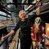 Sie hält Mozarts Fäden in der Hand: Puppenspielerin Heidi Hölzl im Salzburger Marionettentheater.