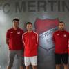 Auf die neue Saison freuen sich beim FC Mertingen (von links) Abteilungsleiter Martin Sailer, Spielertrainer Sven Rotzer, Co-Trainer und Cheftrainer FC Mertingen 2 Hans-Peter Taglieber, und der stellvertretende Abteilungsleiter Alfred Kleinle.