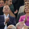 Olaf Scholz war mit seiner Frau Britta Ernst auch beim Achtelfinale gegen Dänemark im Stadion.