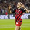 Laura Freigang kickt weiter für Eintracht Frankfurt.