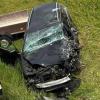  Ein Autofahrer und eine Autofahrerin erlitten bei dem Unfall in der Nähe von Lutzingen schwere Verletzungen. 