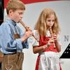 Sebastian und Julia Geyer (Blockflöte) beim Jugend-Musikwettbewerb in Neusäß. 